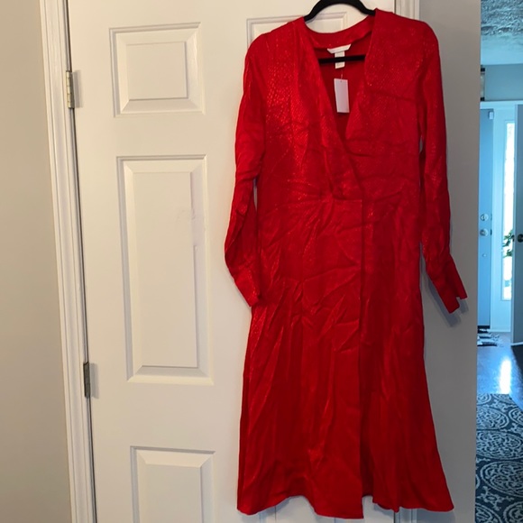 NWT H&M dress- size 6 - Picture 1 of 2